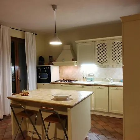 Casa In Campagna Apartment *