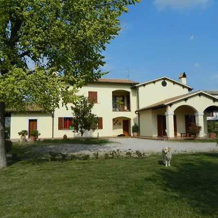 Casa In Campagna Apartment *